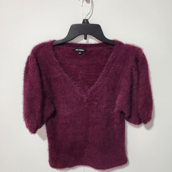 525 America Sweaters - 525 America Fuzzy Burgundy Plum Color V-Neck Short Sleeve Sweater Small